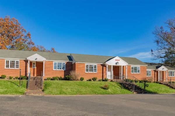Natural Bridge Historic Hotel & Conference Center (Glasgow)